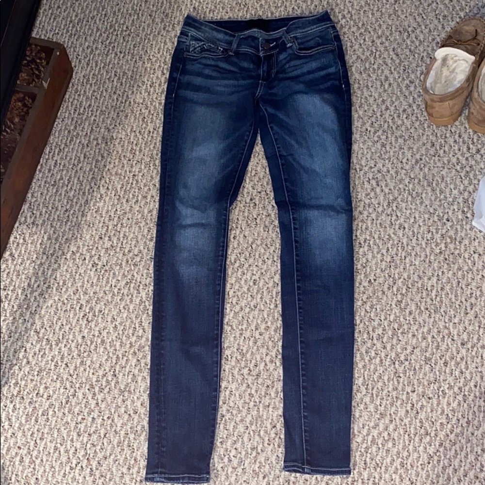 Buckle jeans